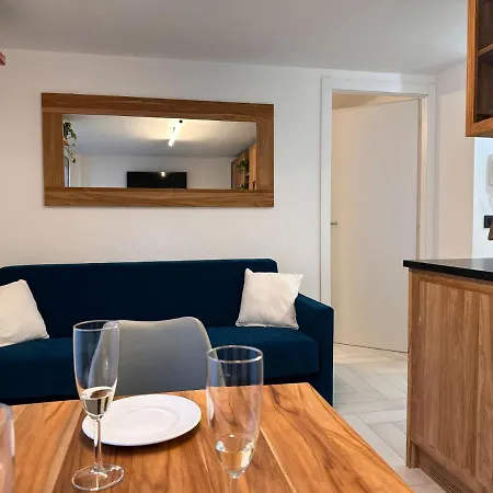 Cozy Town Centre, 2bth And Garage Cervinia Appartamento *