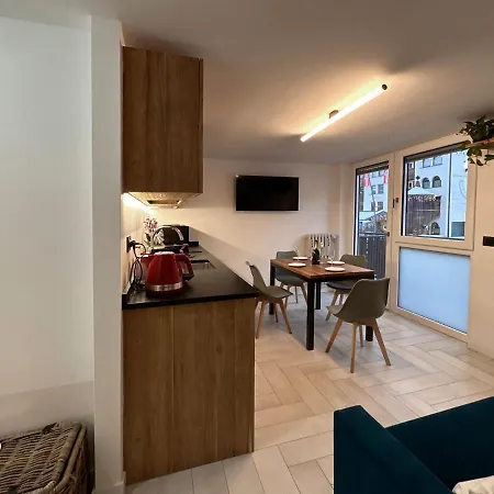 Cozy Town Centre, 2bth And Garage Cervinia *